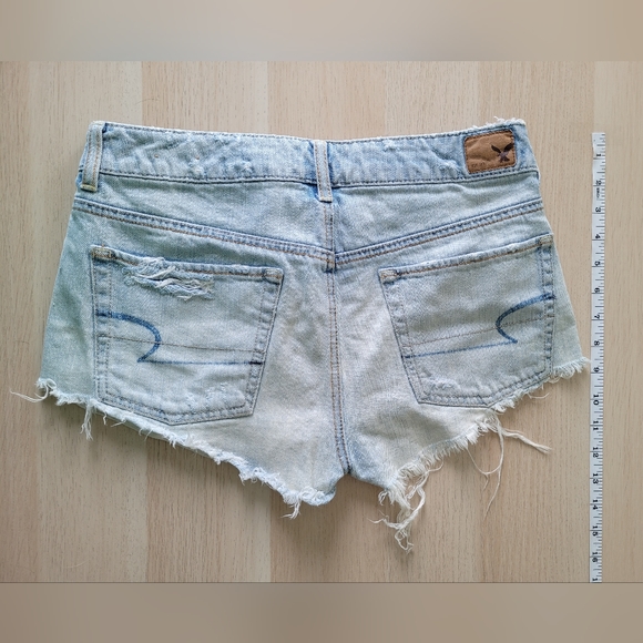 AE High-Waisted Denim Shorts - Picture 4 of 4